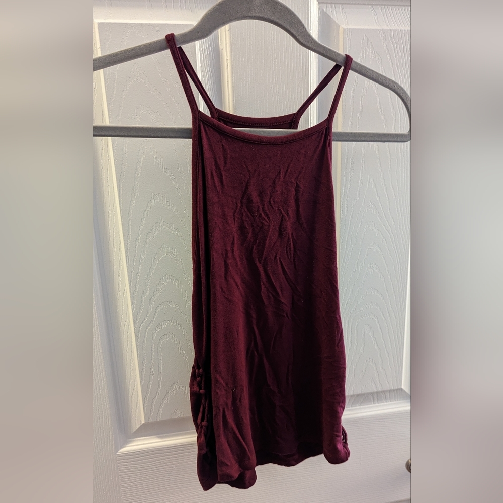 ✨ AEO Laced up Tank